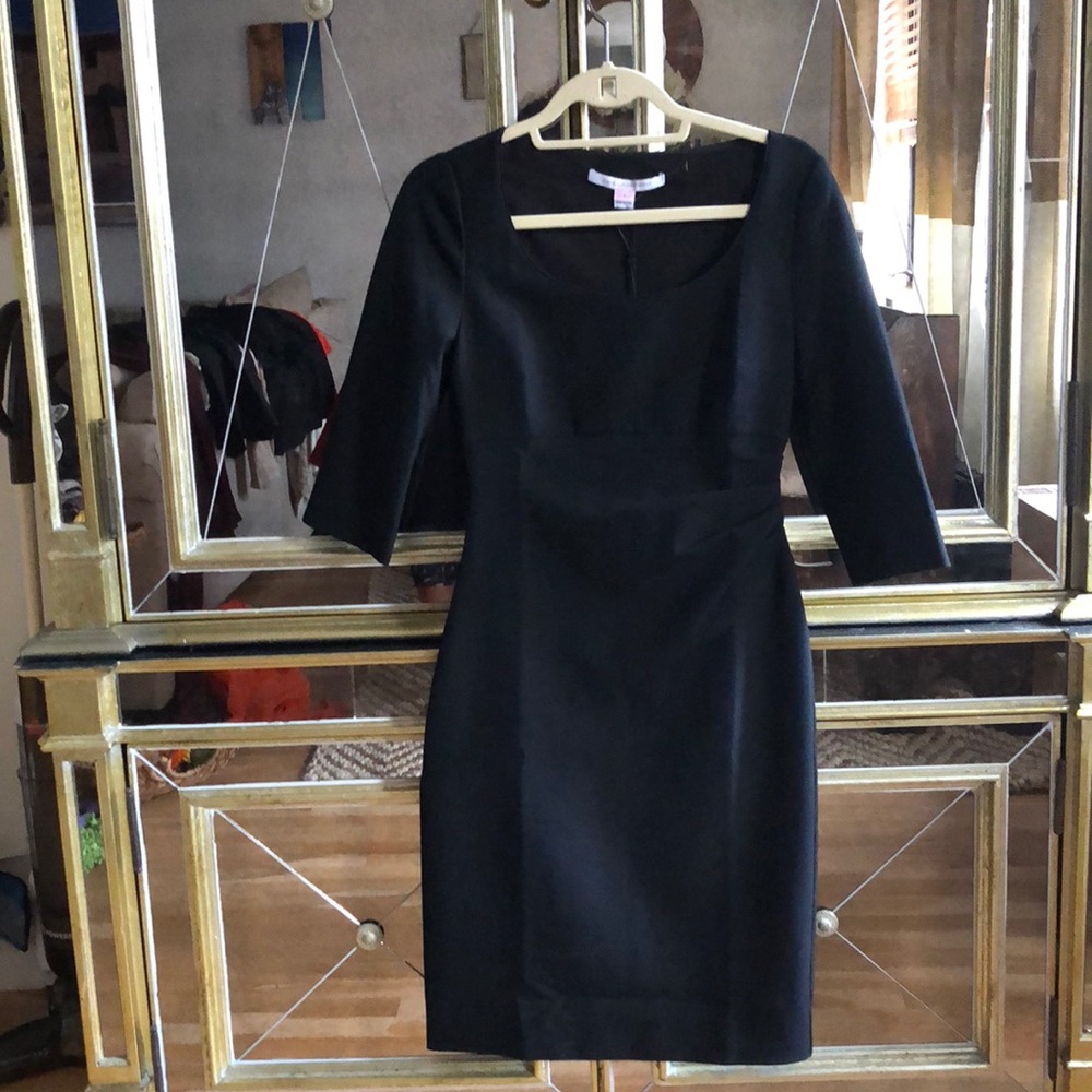 Diane von Furstenberg Black Scoopneck Dress 4